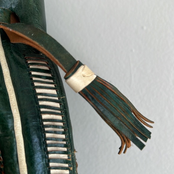 This vintage 1950 African purse can be yours today! - Picture 3 of 4